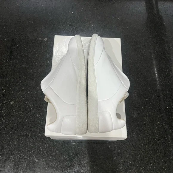 Maison Martin Margiela ‘Future’ Concealed Lace Fastened Trainers - Picture 6 of 10